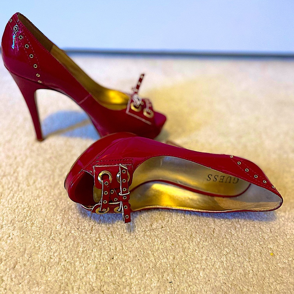 Beautiful buckled red with gold Guess Peep Toe Shoes